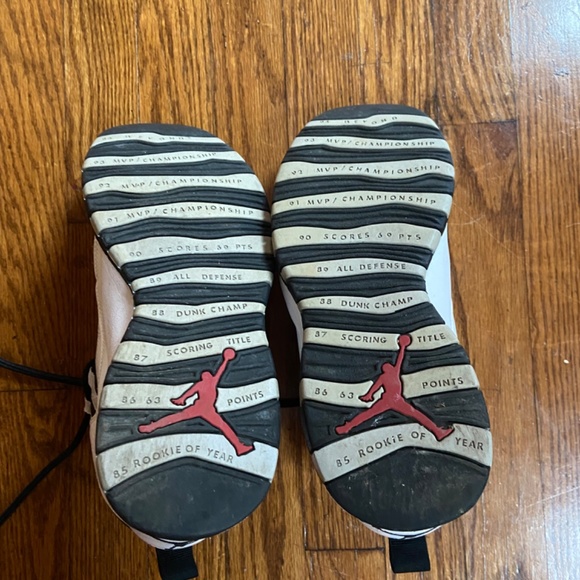 DSG York Goalie Gloves size 10 - Picture 6 of 9